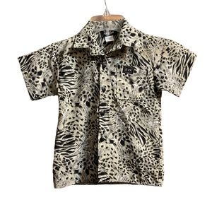 Boy’s Rico Kids Short Sleeve Button Down Shirt with a Chest Pocket. Polyester